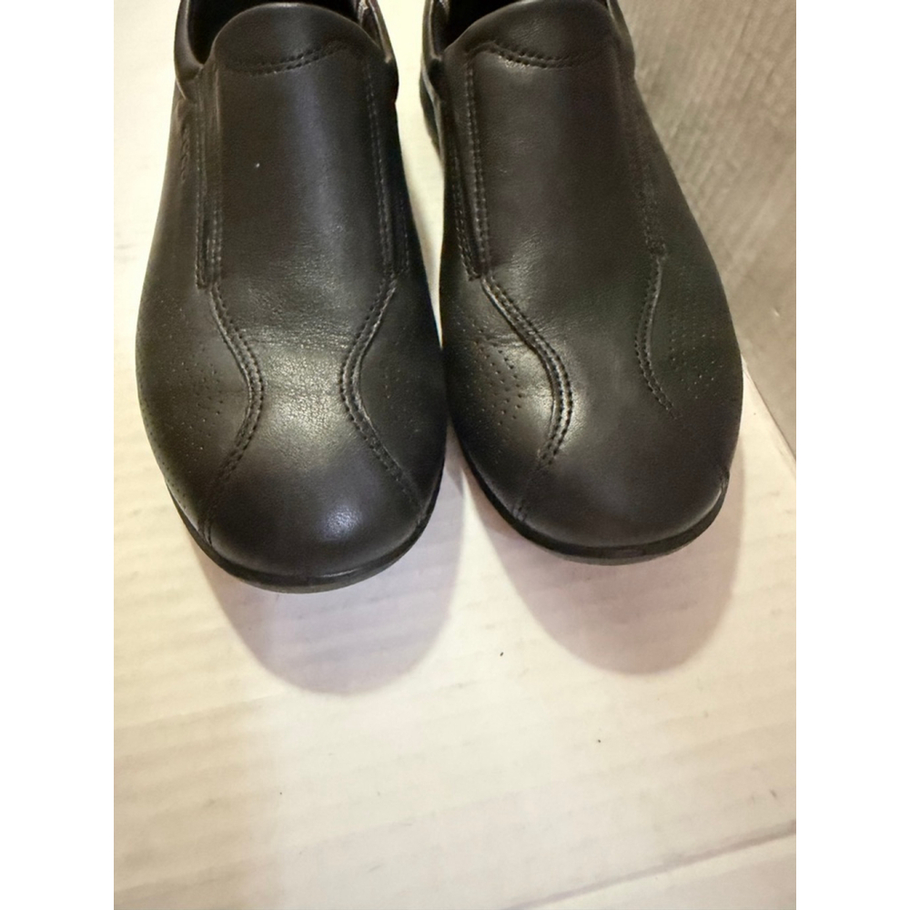 ECCO Women’s Soft Leather Lightweight Slip-On Shoes Size EU 38 US 7-7.5 - Picture 3 of 10